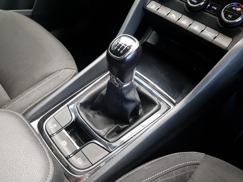 Used Skoda Karoq 2018 for sale - 76404000: Photo 17