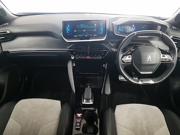 Used Peugeot 2008 2021 for sale - 76911920: Photo