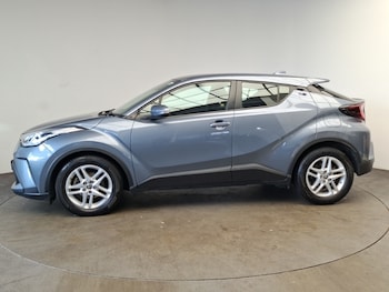 Used Toyota C-HR 2023 for sale - 79612342: Photo