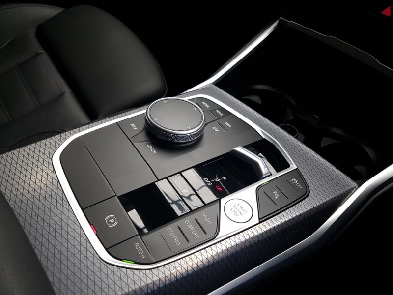 Used BMW 3 Series 2024 for sale - 77142121: Photo 17