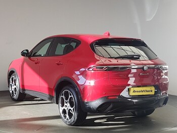 Used Alfa Romeo Tonale 2023 for sale - 76827296: Photo