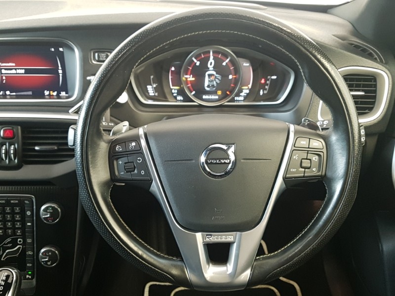Used Volvo V40 2019 for sale - 76639514: Photo 10