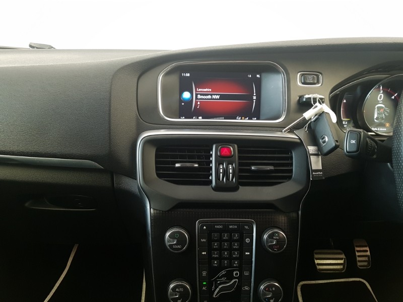 Used Volvo V40 2019 for sale - 76639514: Photo 11