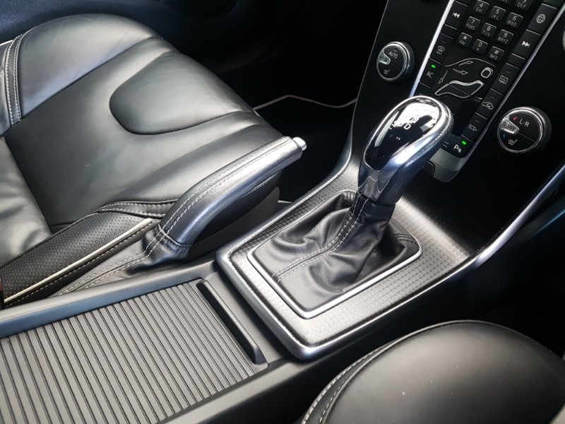 Used Volvo V40 2019 for sale - 76639514: Photo 16