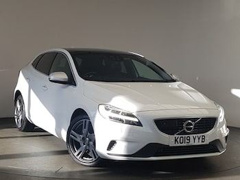 2019 - D3 [4 Cyl 152] R DESIGN Edition 5dr Geartronic