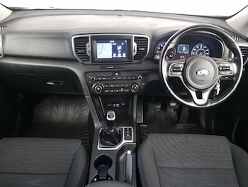 Used Kia Sportage 2018 for sale - 76225931: Photo 2