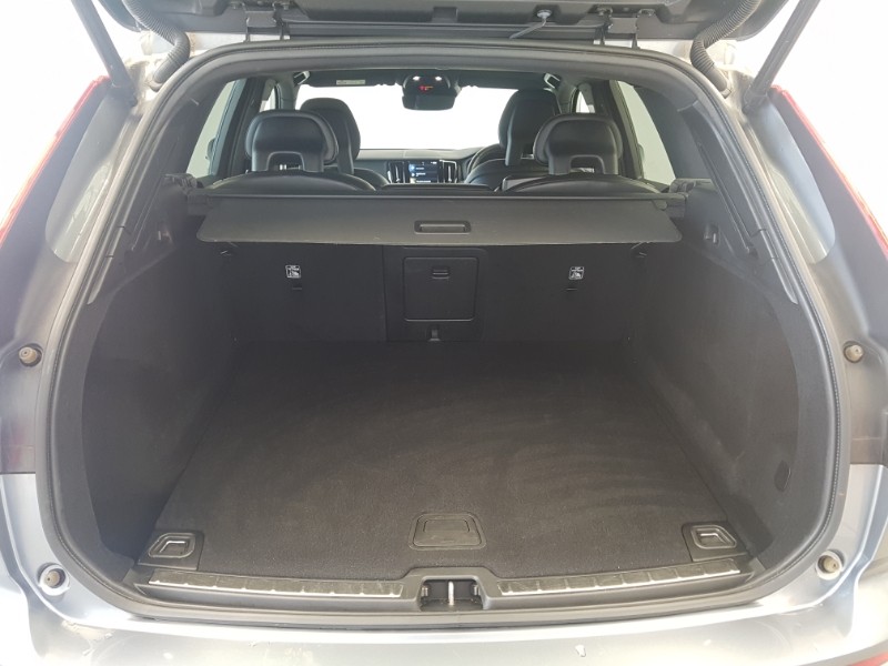 Used Volvo XC60 2018 for sale - 77580233: Photo 8