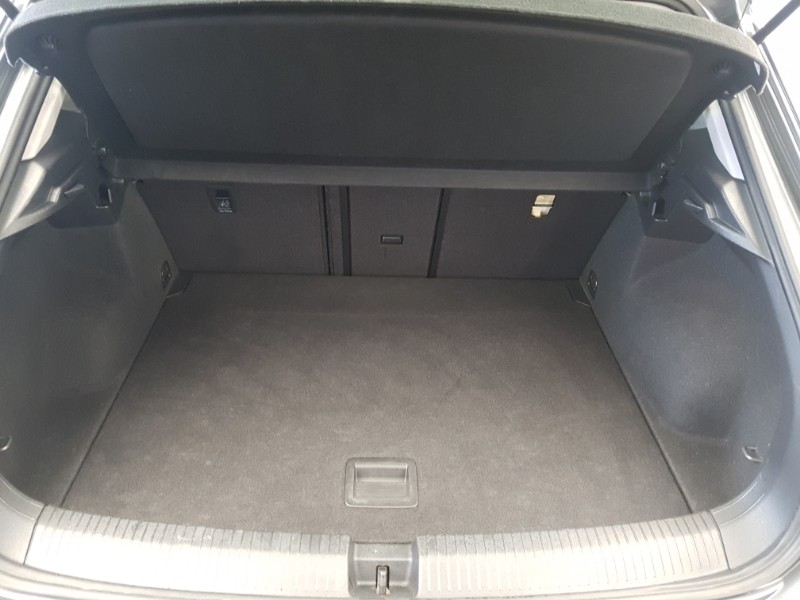Used Volkswagen T-Roc 2018 for sale - 78033191: Photo 8