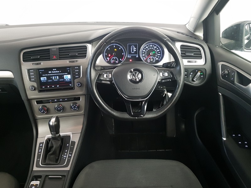 Used Volkswagen Golf 2015 for sale - 77051198: Photo 7