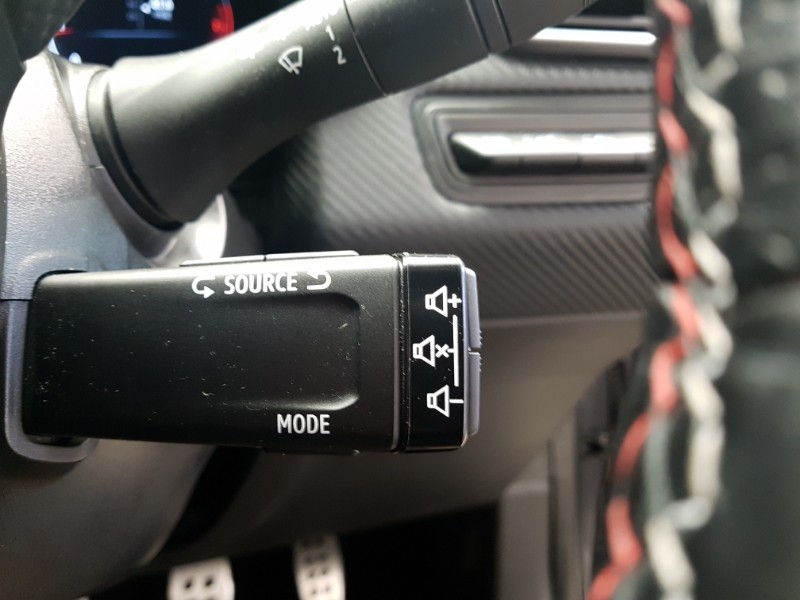 Used Renault Clio 2023 for sale - 76493396: Photo 17