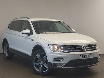 Used Volkswagen Tiguan Allspace 2019 for sale - 79157623: Photo