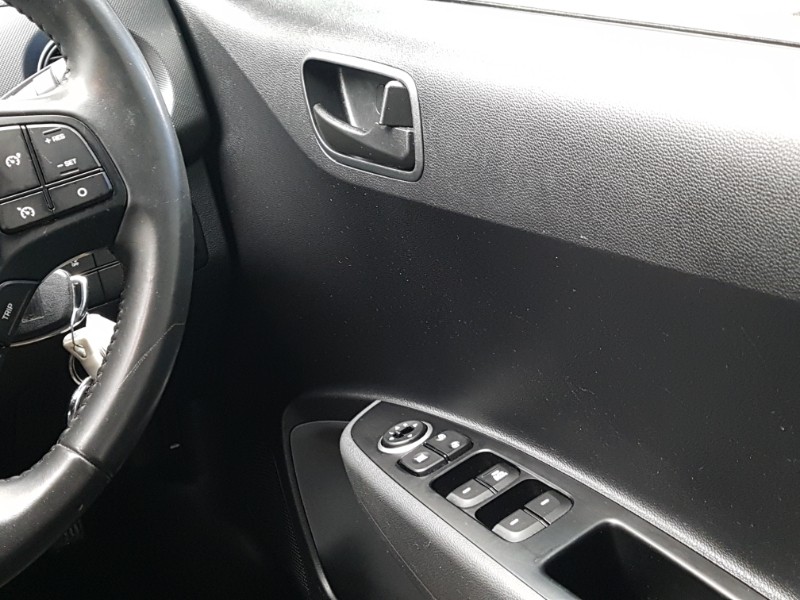 Used Hyundai i10 2019 for sale - 77252474: Photo 17