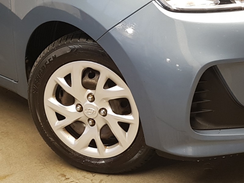 Used Hyundai i10 2019 for sale - 77252474: Photo 9