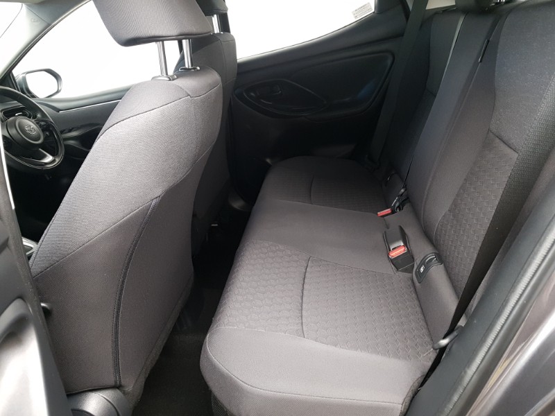 Used Mazda Mazda2 HYBRID 2023 for sale - 77922769: Photo 6