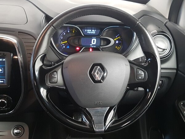 Used Renault Captur 2015 for sale - 76229953: Photo 10