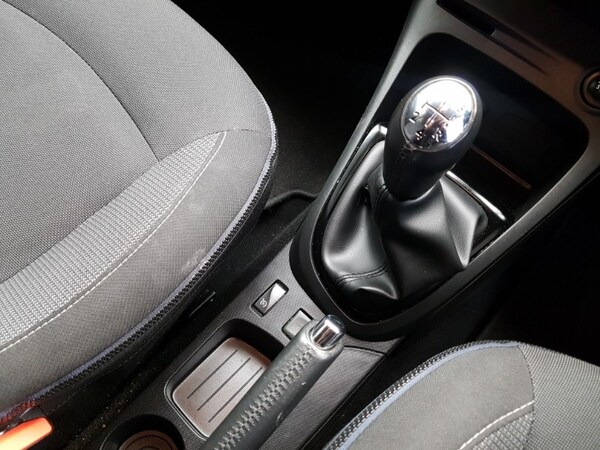 Used Renault Captur 2015 for sale - 76229953: Photo 17