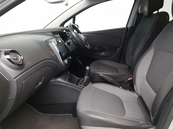 Used Renault Captur 2015 for sale - 76229953: Photo 5