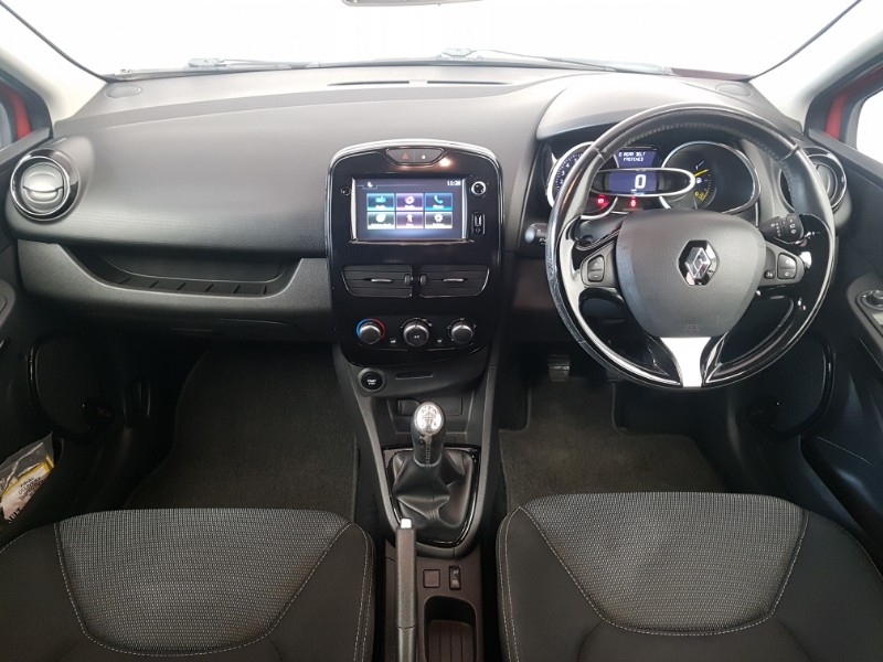 Used Renault Clio 2016 for sale - 76721924: Photo 2