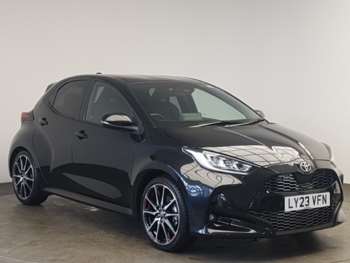 Used Toyota Yaris 2023 for sale - 74973102: Photo