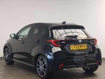 Used Toyota Yaris 2023 for sale - 74973102: Photo