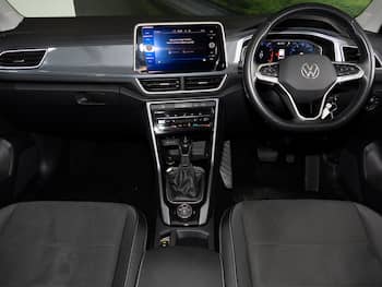 Used Volkswagen T-Roc 2023 for sale - 79627475: Photo