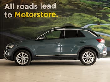 Used Volkswagen T-Roc 2023 for sale - 79627475: Photo