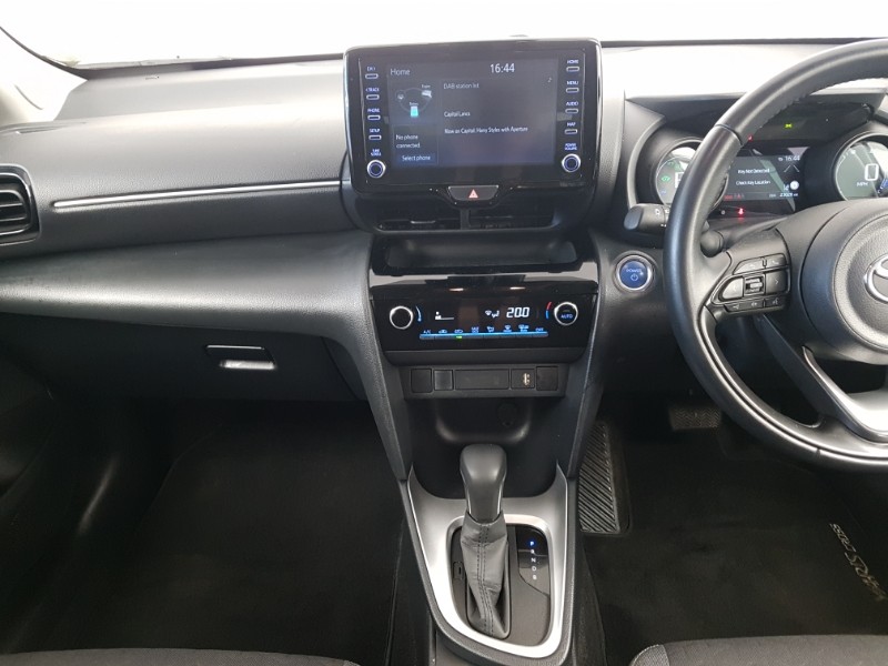 Used Toyota Yaris Cross 2022 for sale - 77948201: Photo 10