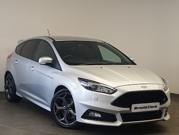 Used Ford Focus 2017 for sale - 75926301: Photo