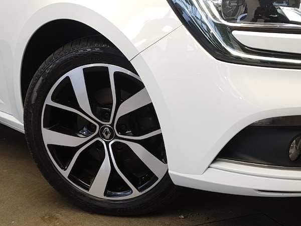 Used Renault Megane 2019 for sale - 76221411: Photo 9