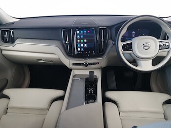 Used Volvo XC60 2023 for sale - 78093652: Photo