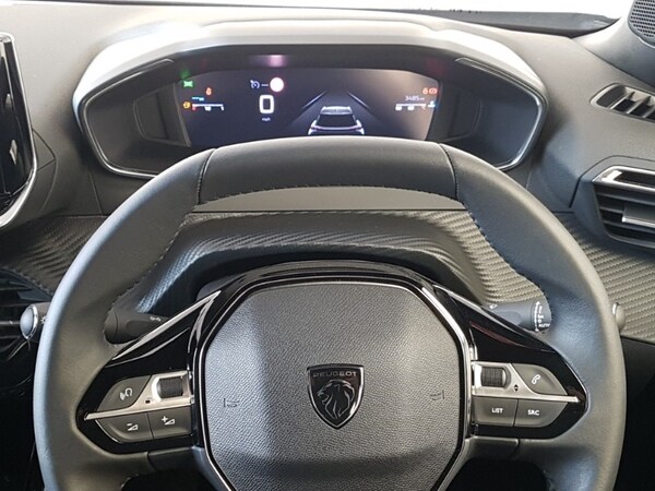 Used Peugeot 2008 2024 for sale - 75634007: Photo 10