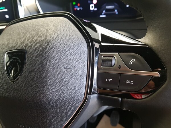 Used Peugeot 2008 2024 for sale - 75634007: Photo 15