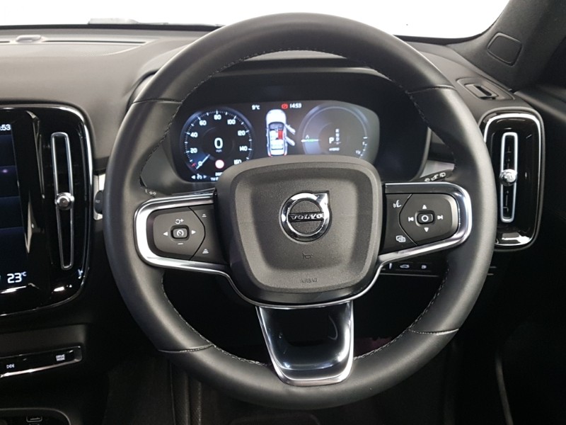 Used Volvo XC40 2023 for sale - 77278406: Photo 10