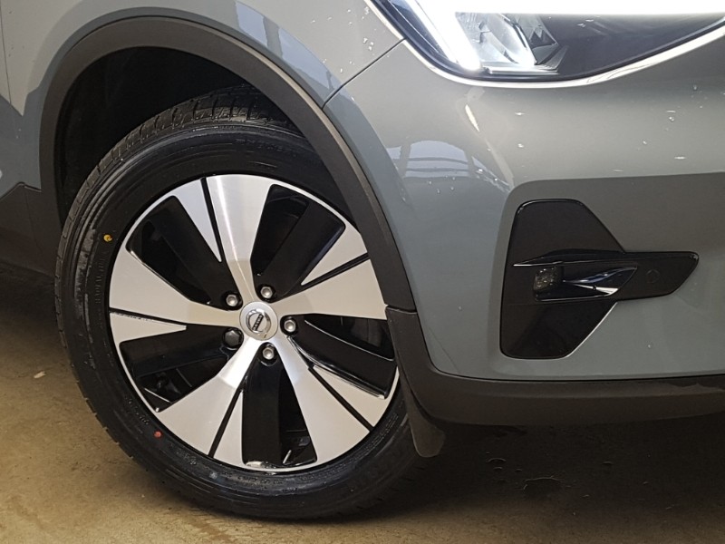 Used Volvo XC40 2023 for sale - 77278406: Photo 9