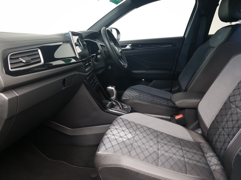 Used Volkswagen T-Roc 2024 for sale - 76160870: Photo 5
