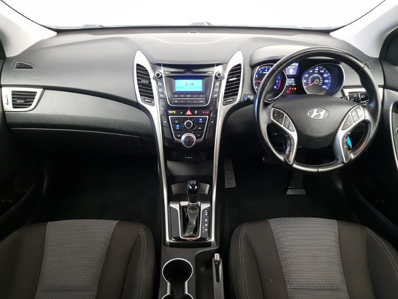 Used Hyundai i30 2013 for sale - 77318810: Photo 2