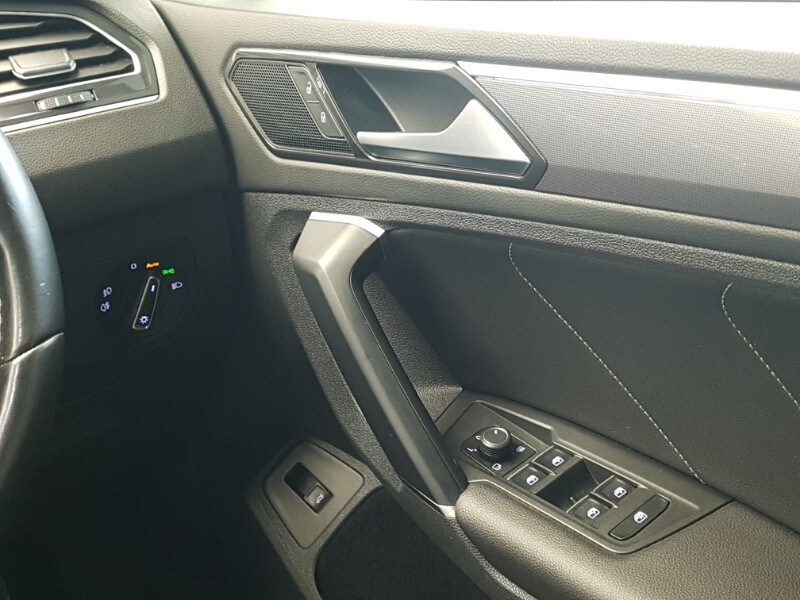 Used Volkswagen Tiguan 2017 for sale - 76414620: Photo 19