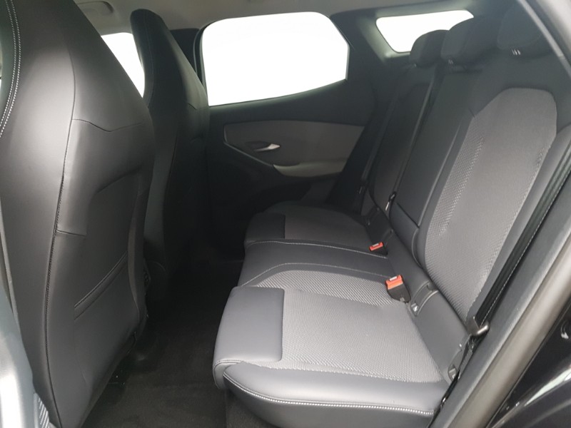 Used Ford Explorer 2025 for sale - 76800130: Photo 6