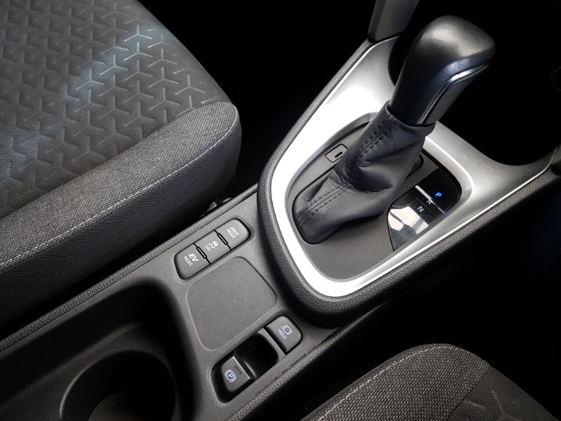 Used Toyota Yaris Cross 2022 for sale - 77206133: Photo 16