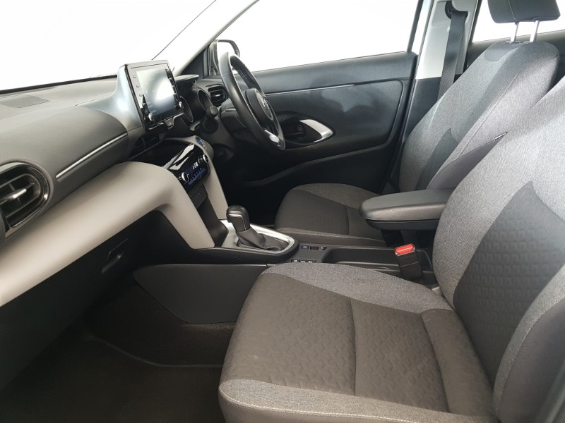 Used Toyota Yaris Cross 2022 for sale - 77206133: Photo 5