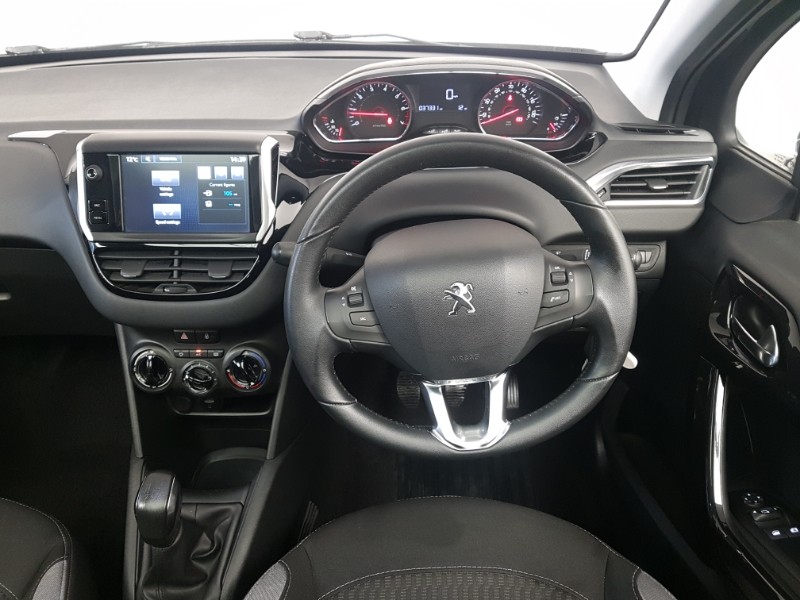 Used Peugeot 208 2014 for sale - 76897794: Photo 7