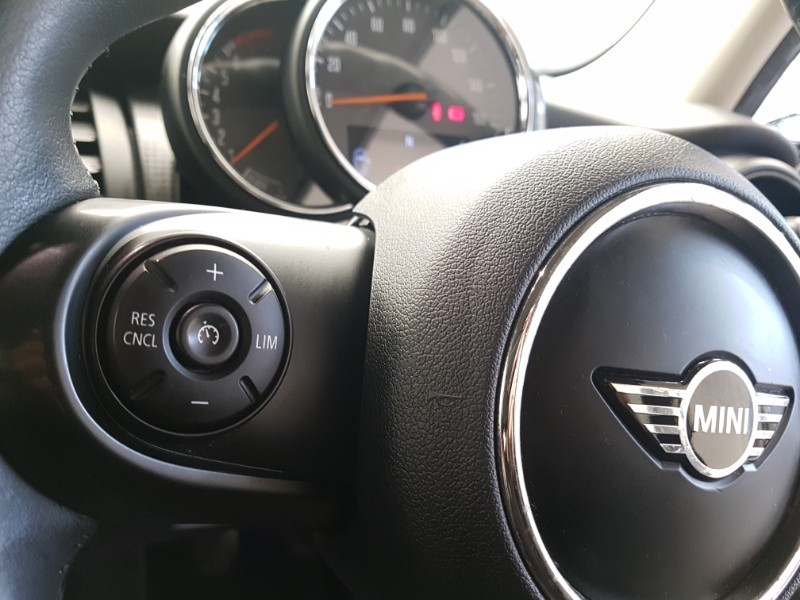 Used MINI Hatch 2018 for sale - 76397584: Photo 15