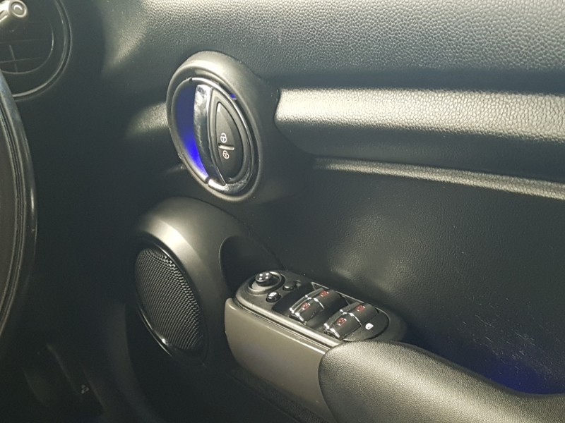 Used MINI Hatch 2018 for sale - 76397584: Photo 19