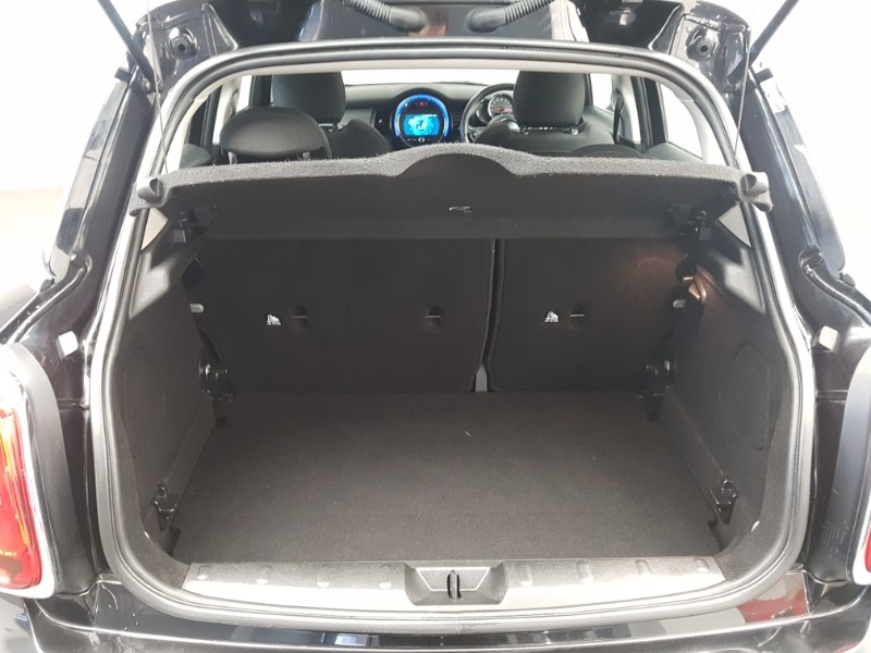 Used MINI Hatch 2018 for sale - 76397584: Photo 8