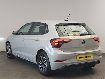 Used Volkswagen Polo 2023 for sale - 78441573: Photo
