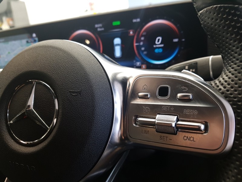 Used Mercedes-Benz EQC 2022 for sale - 76484079: Photo 16