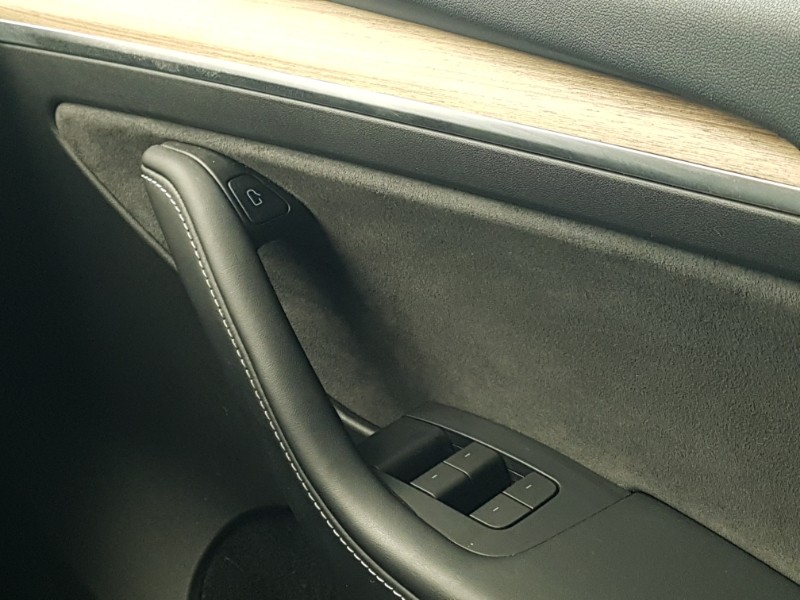 Used Tesla Model Y 2023 for sale - 77090377: Photo 18