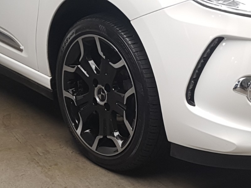 Used DS Automobiles DS 3 2015 for sale - 76947561: Photo 9