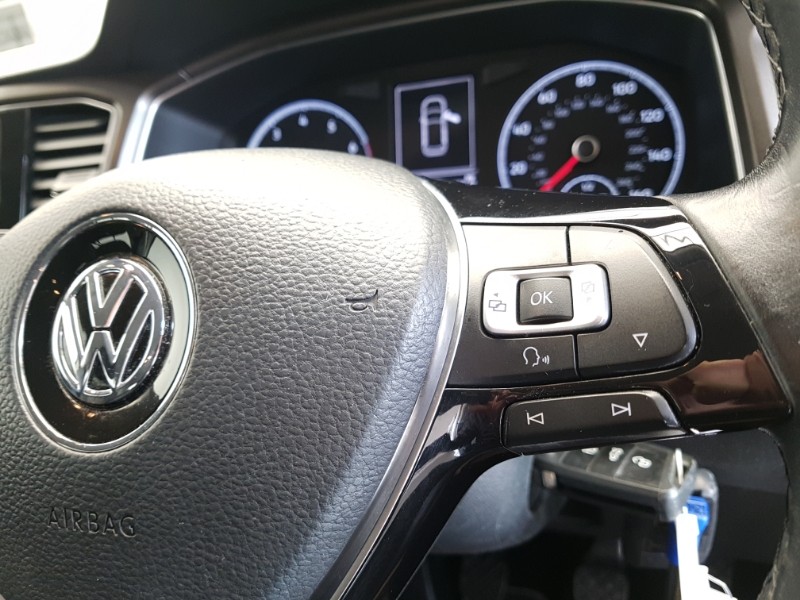 Used Volkswagen T-Roc 2018 for sale - 77682654: Photo 15
