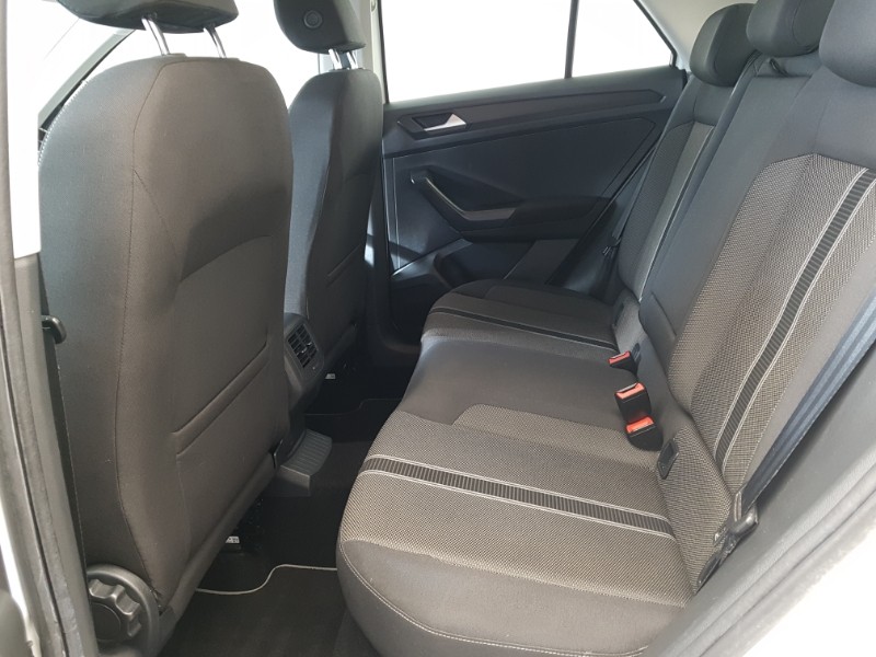 Used Volkswagen T-Roc 2018 for sale - 77682654: Photo 6